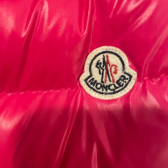 Moncler down vest size 6 - Picture 7 of 10